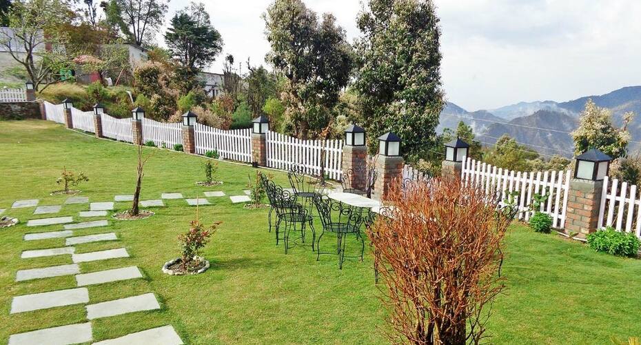 Dhanishta Lodge, Gangtok 4